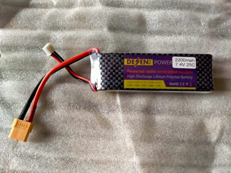 Batterie 2S 7.4V 2200 mAh 25C XT60 Tunisie