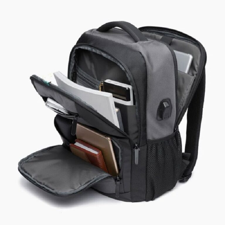 Sac À Dos Bange Pour Pc Portable 15.6” Avec Port Usb – Gris -BG079 Tunisie