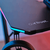 Bureau de Gaming TRUST GXT 709 Luminus RGB – Noir – 25184 Tunisie