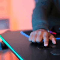 Bureau de Gaming TRUST GXT 709 Luminus RGB – Noir – 25184 Tunisie