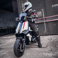 Scooter Velocifero Tennis 125 cc – Rouge Tunisie